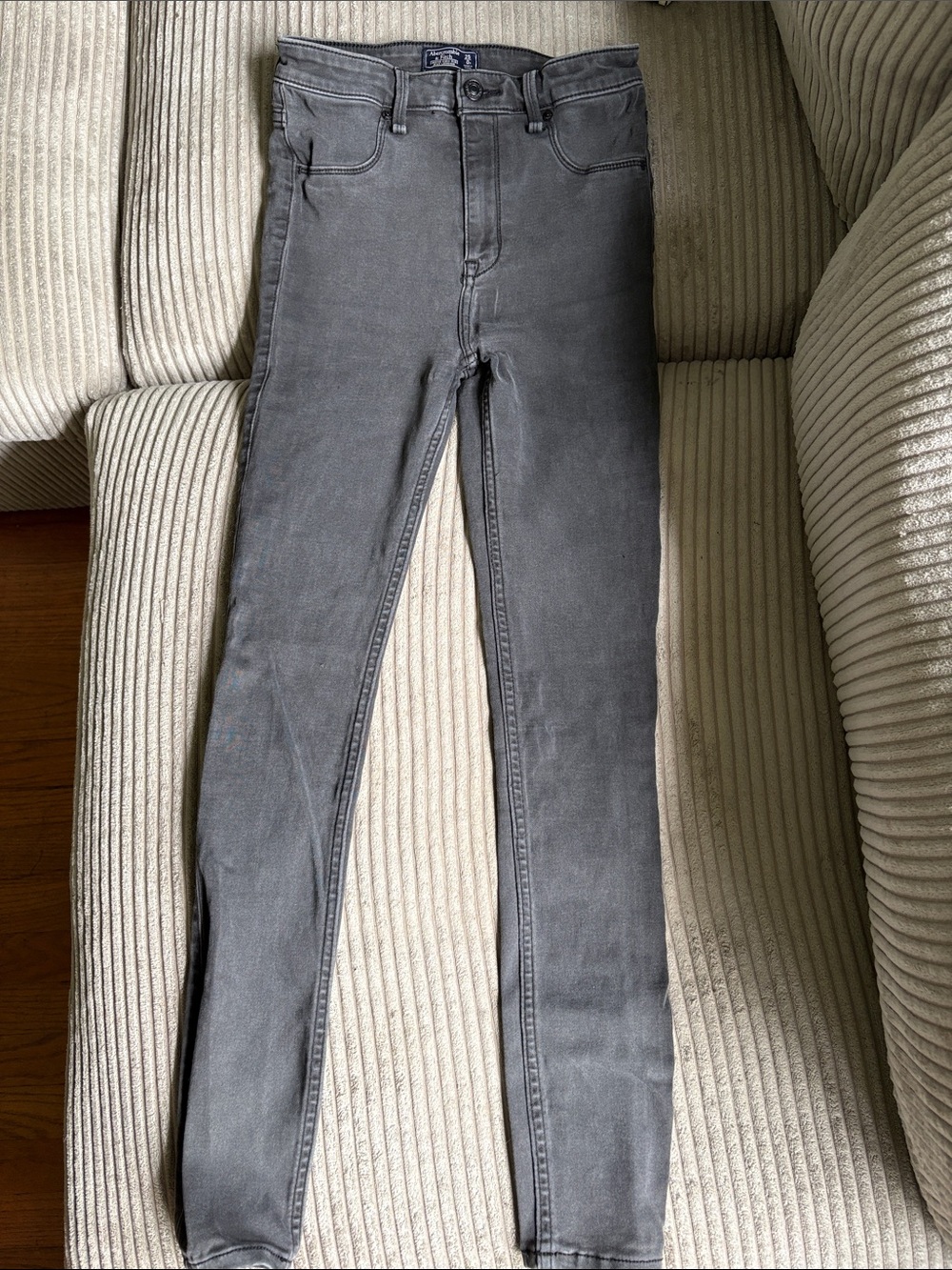 Abercrombie & Fitch Gray High-Rise Jean Legging